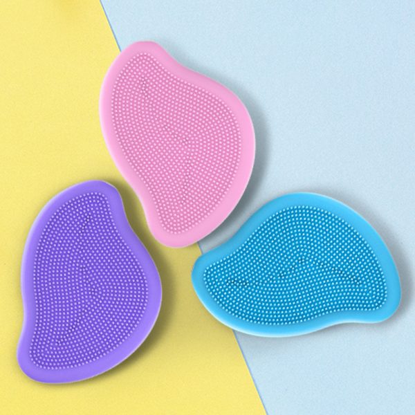 Wholesale Mini Electric Silicone Facial Cleansing Brush